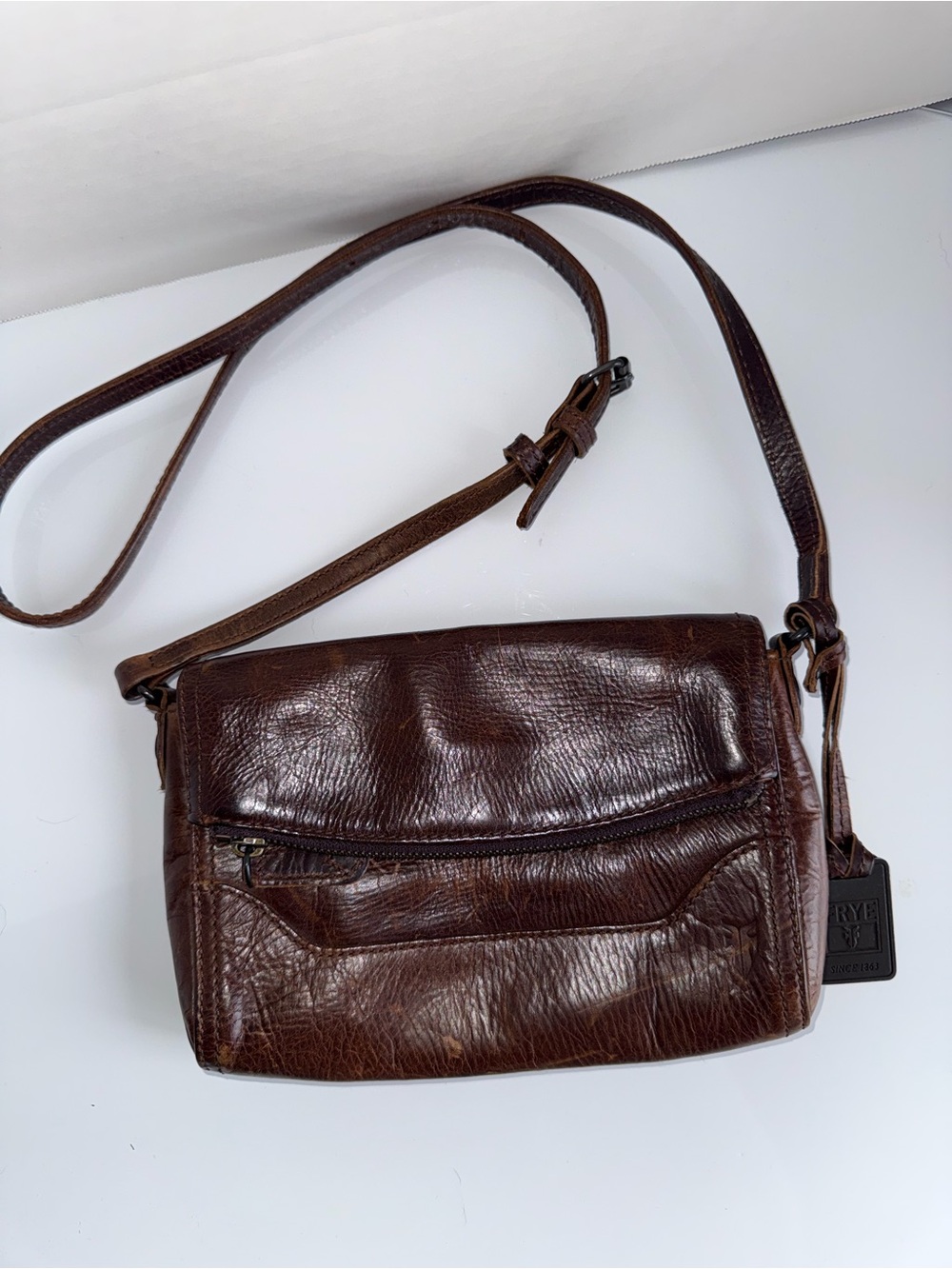 FRYE LEATHER CO Brown Leather Messenger Bag with Branded Tag